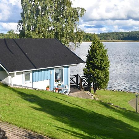 Sjoestuga/Gaesthus I Skaergarden. Akersberga Exterior photo